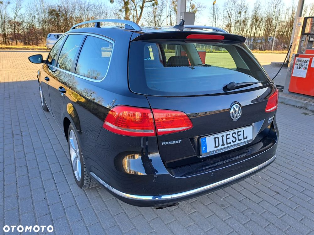 Volkswagen Passat - 11