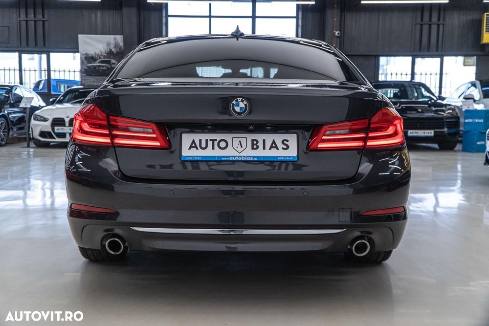 BMW Seria 5 530e iPerformance Aut. Luxury Line - 19