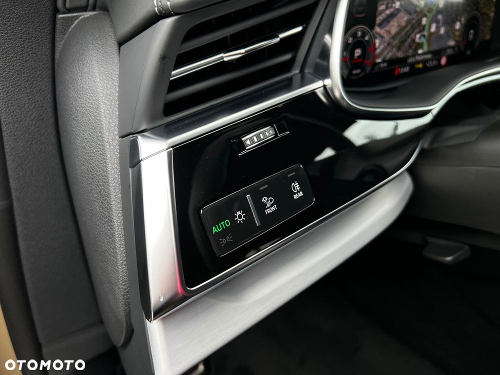 Audi Q8 - 20