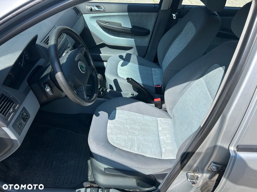 Skoda Fabia - 5
