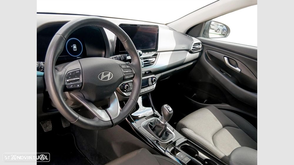 Hyundai i30 1.0 T-GDI Style Plus — fotografia 13