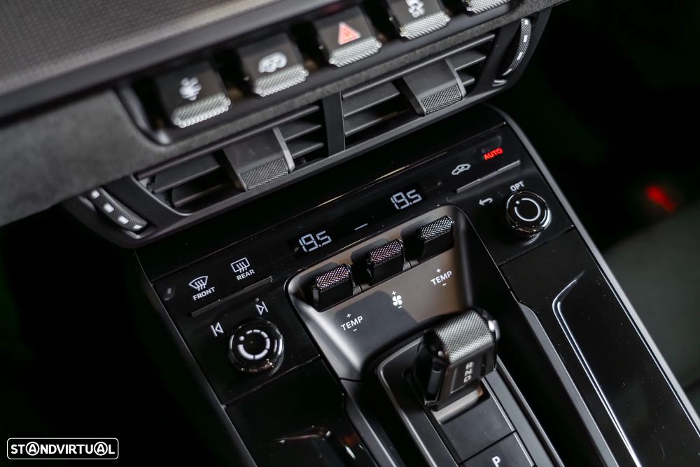 Porsche 911 (992) Carrera GTS - 28