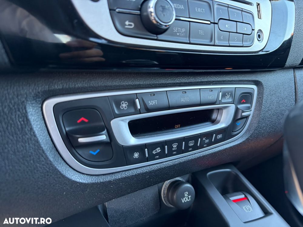 Renault Scenic - 16