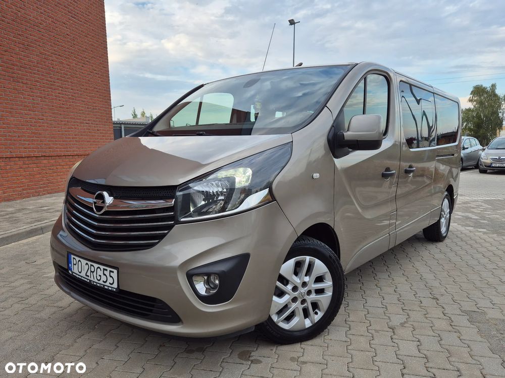 Opel Vivaro - 1