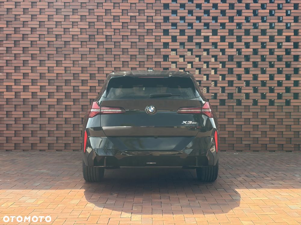 BMW X3 xDrive20d mHEV - 9