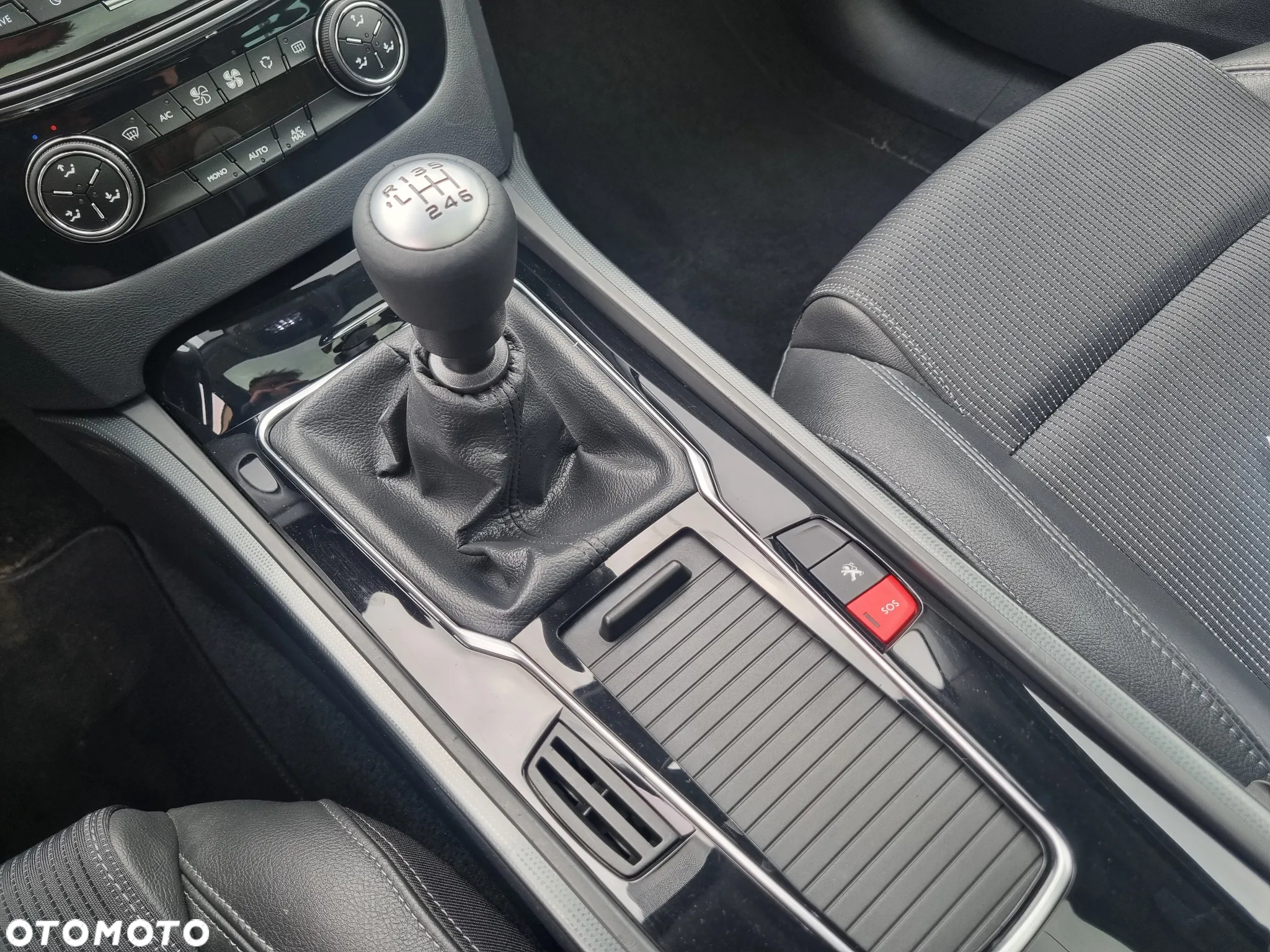 Peugeot 508 2.0 BlueHDi Allure S&S - 17
