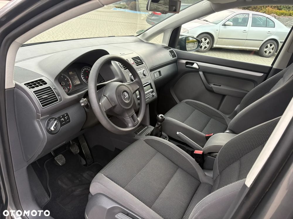 Volkswagen Touran 1.2 TSI BlueMotion Technology MATCH - 9