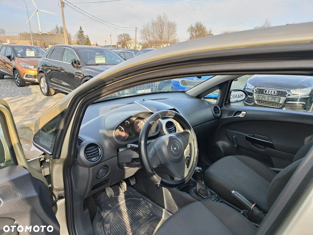 Opel Corsa 1.2 16V - 8