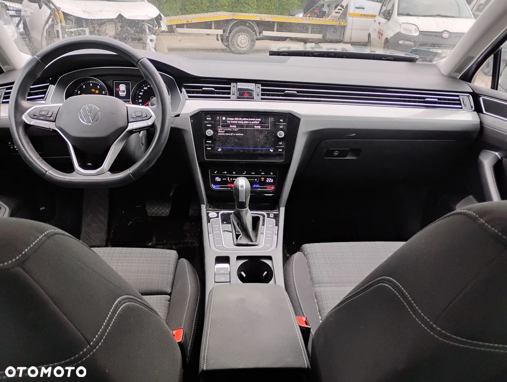 Volkswagen Passat - 7