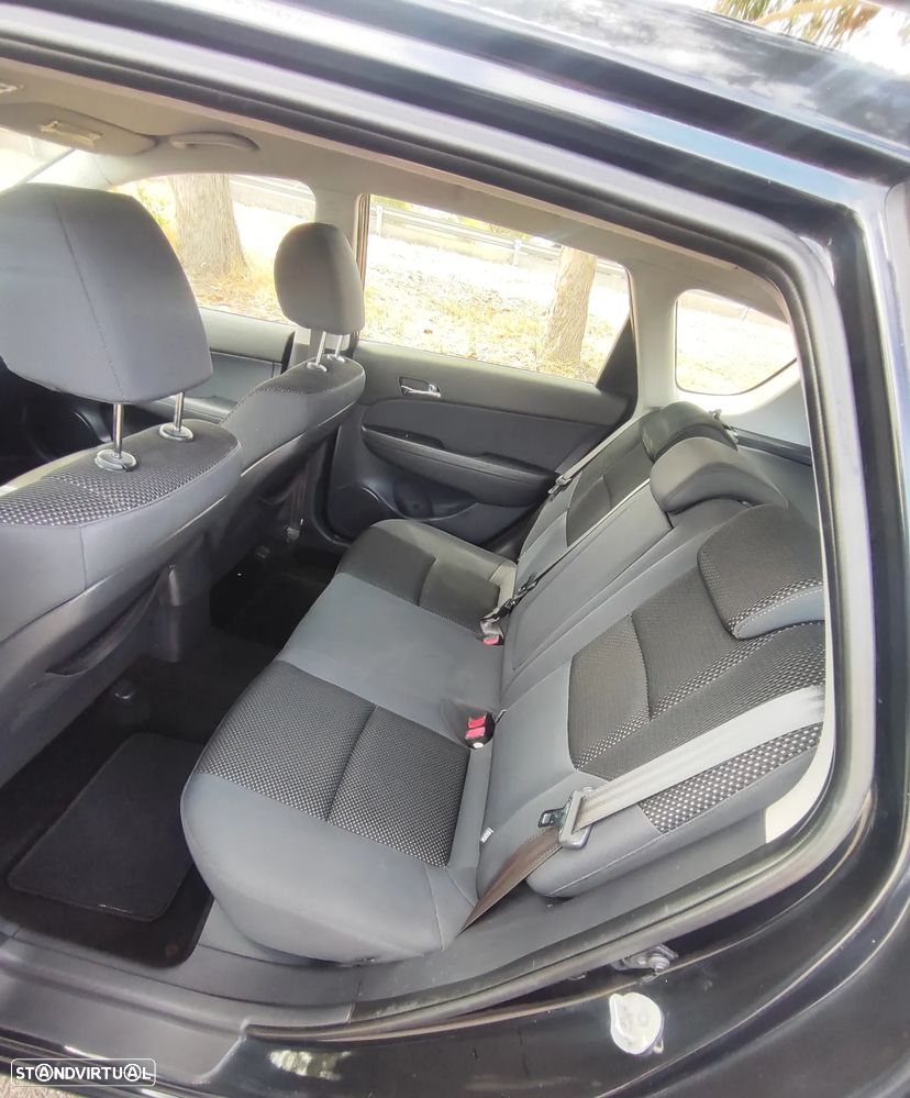 Hyundai i30 1.4 blue Comfort - 6