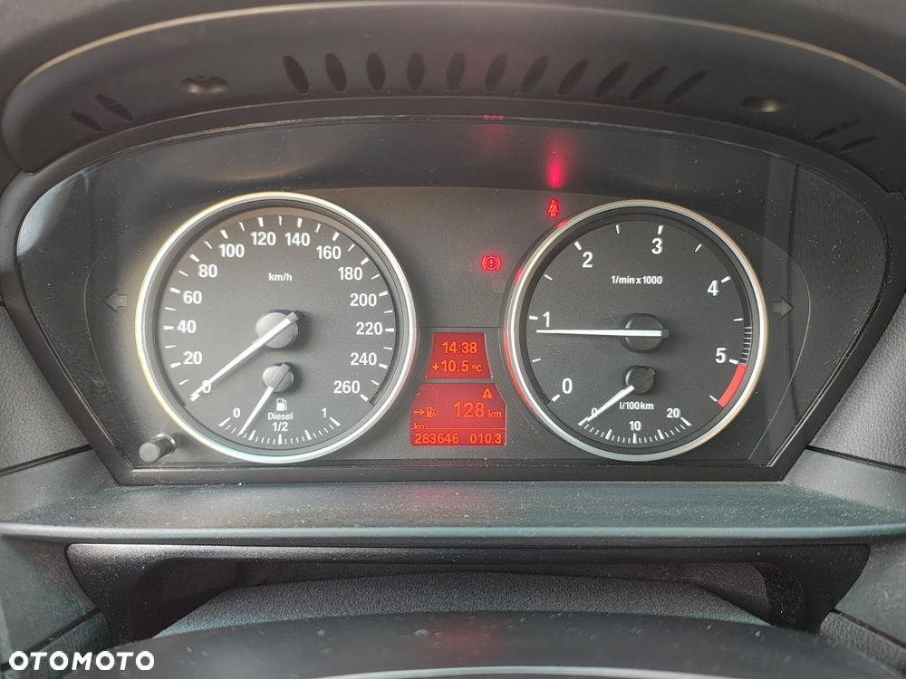 BMW Seria 5 520d Edition Lifestyle - 6