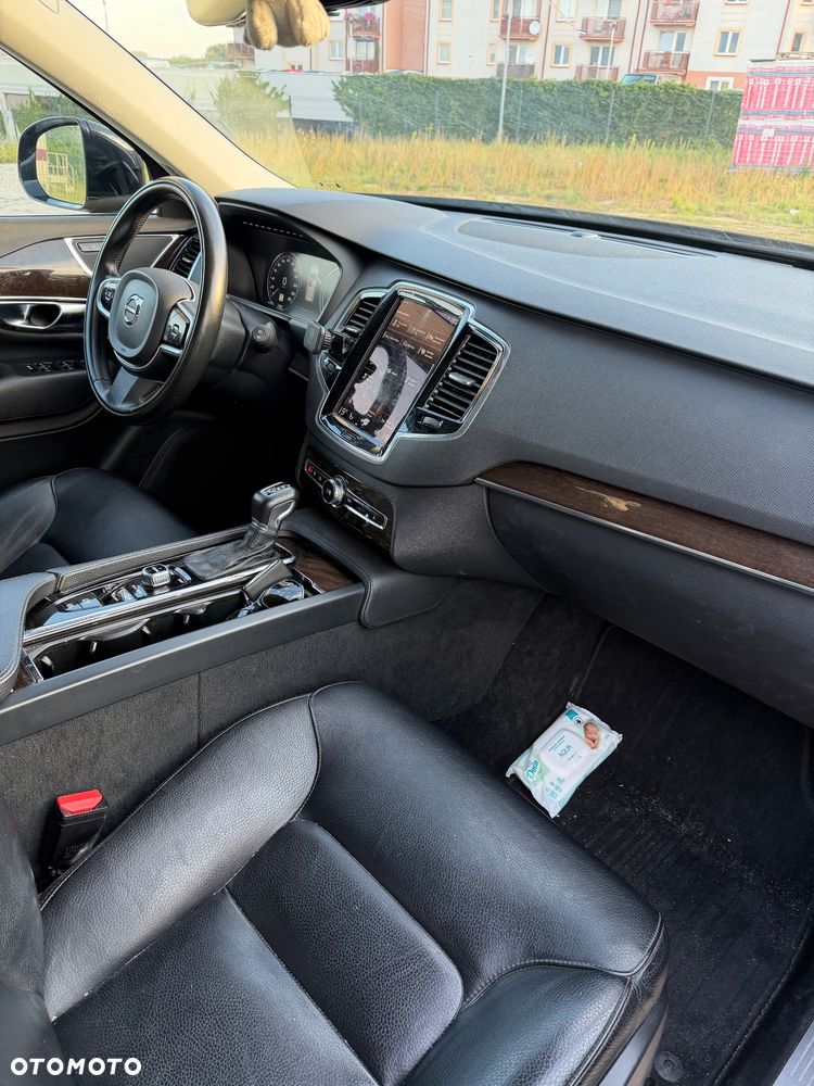 Volvo XC 90 - 39
