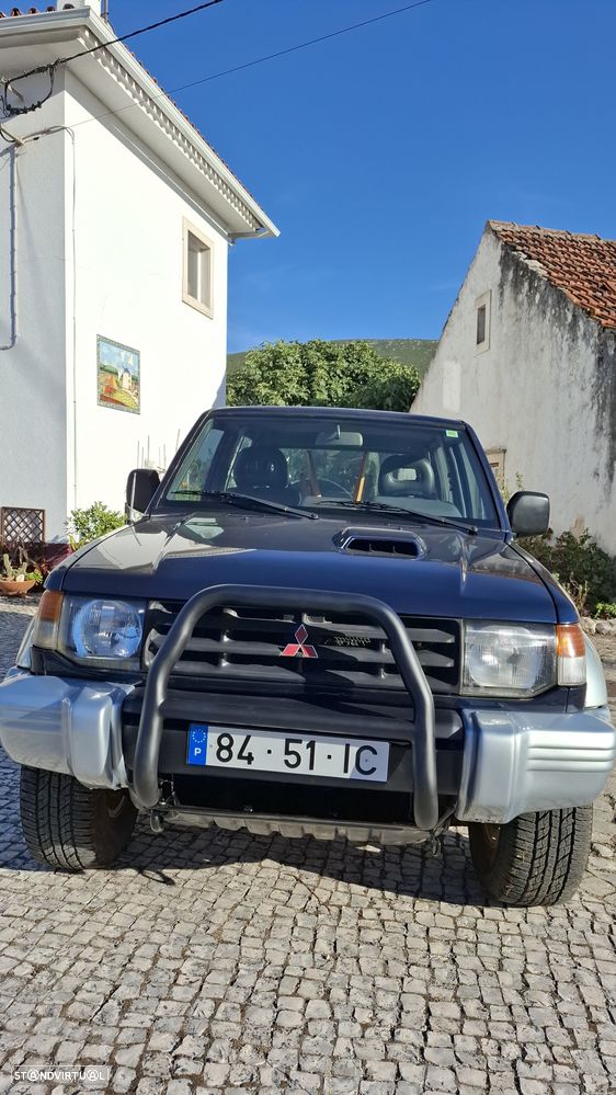Mitsubishi Pajero 2.8 TD GLS - 2