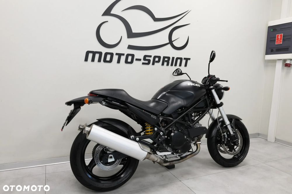 Ducati Monster - 8