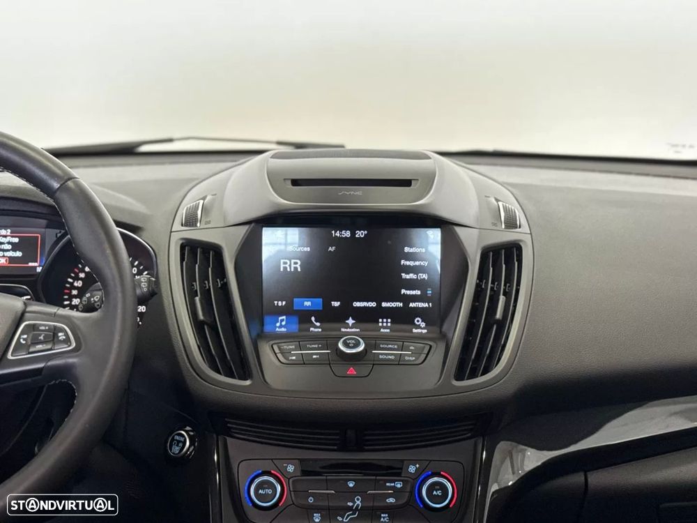 Ford Kuga 1.5 TDCi ST-Line Limited Edition - 32