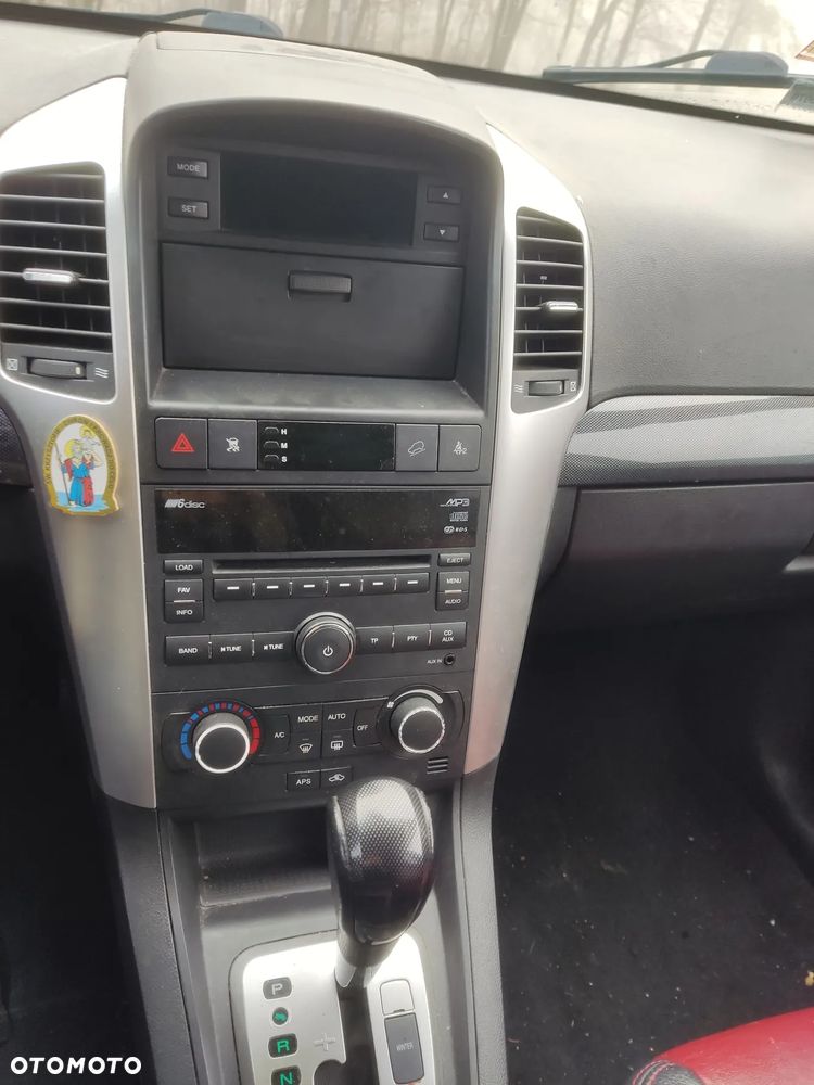 Chevrolet Captiva 2.0 d LT high (deu) - 21