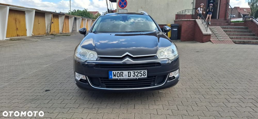 Citroën C5 Tourer HDi 140 FAP CrossTourer - 2