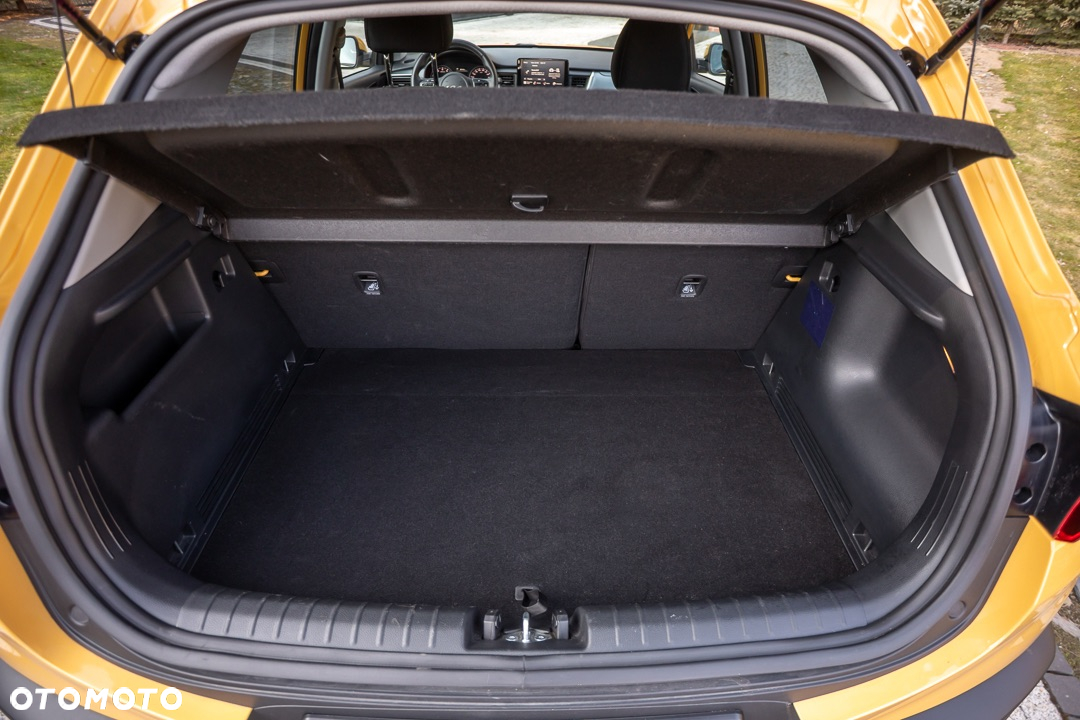 Kia Stonic 1.0 T-GDI M DCT - 35