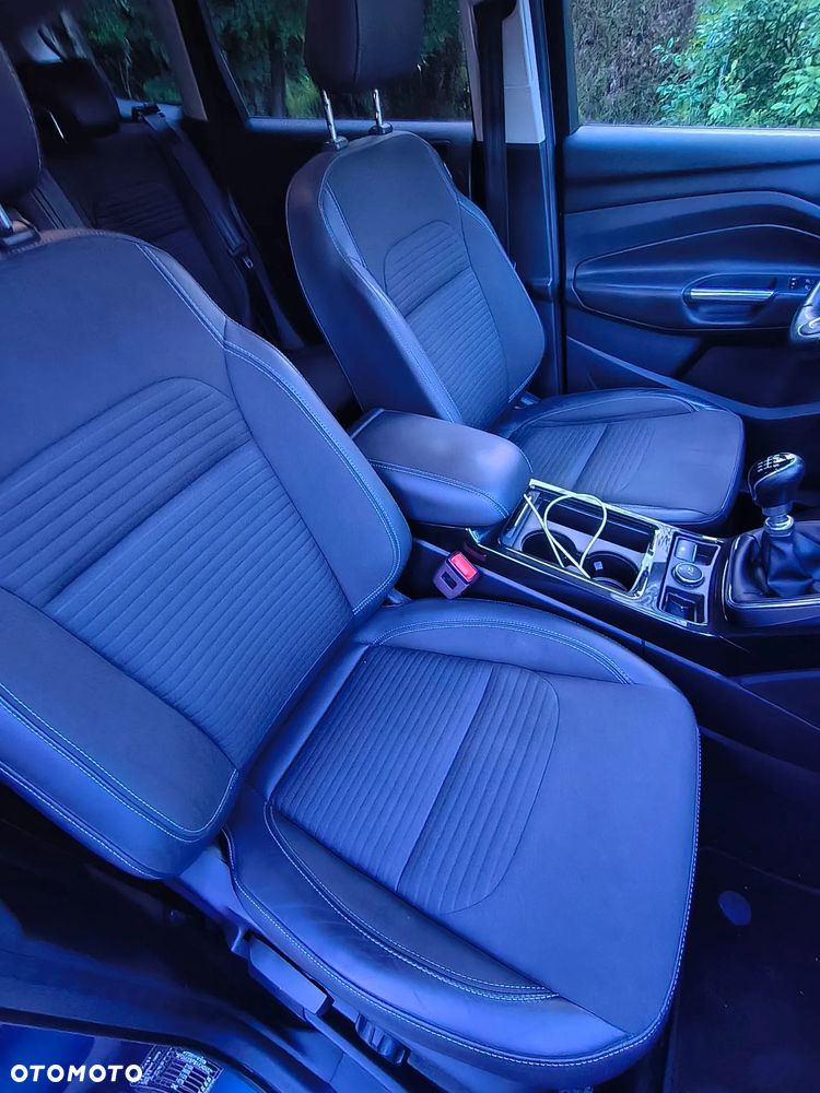 Ford Kuga 1.5 EcoBoost FWD Edition ASS GPF - 5