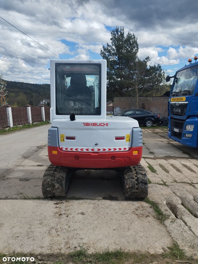 Takeuchi TB 250 - 4