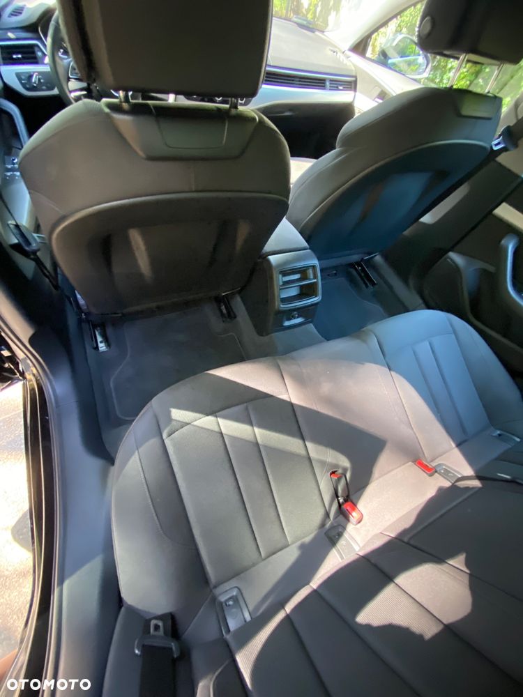 Audi A4 Avant 35 TFSI S tronic - 21
