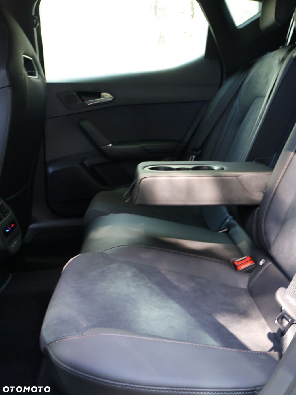 Cupra Leon 1.5 eTSI mHEV DSG - 23