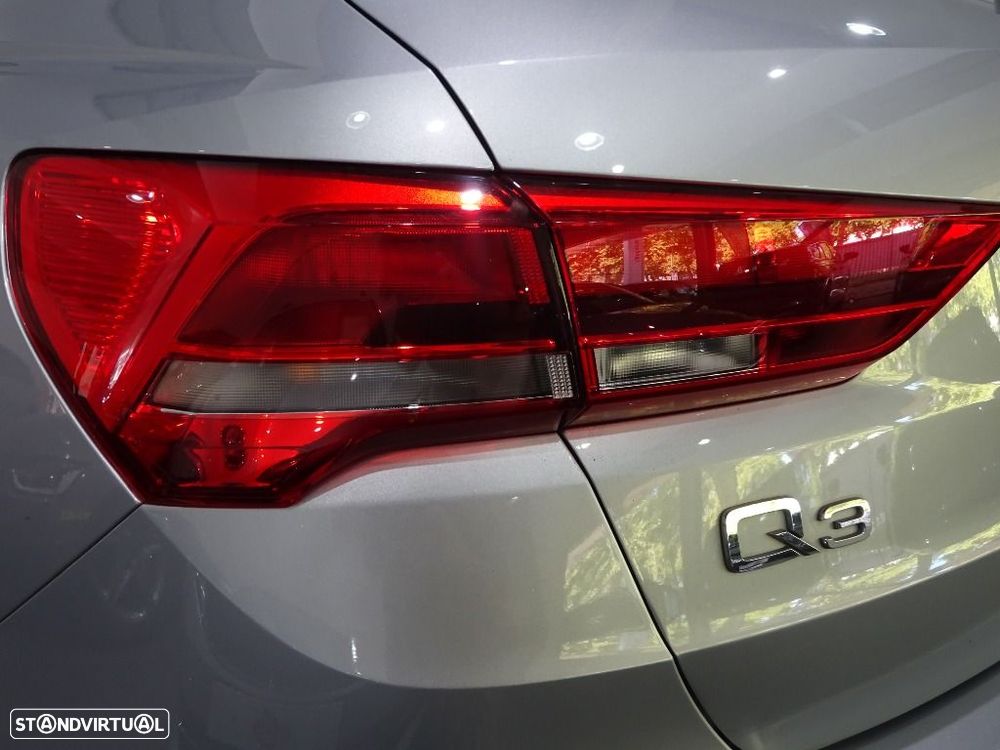 Audi Q3 45 TFSIe S tronic - 37