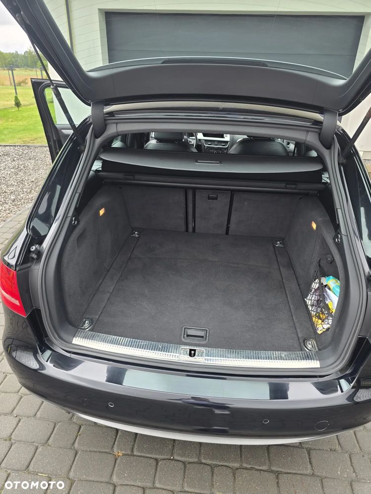 Audi A4 Avant 2.0 TDI DPF Ambiente - 16