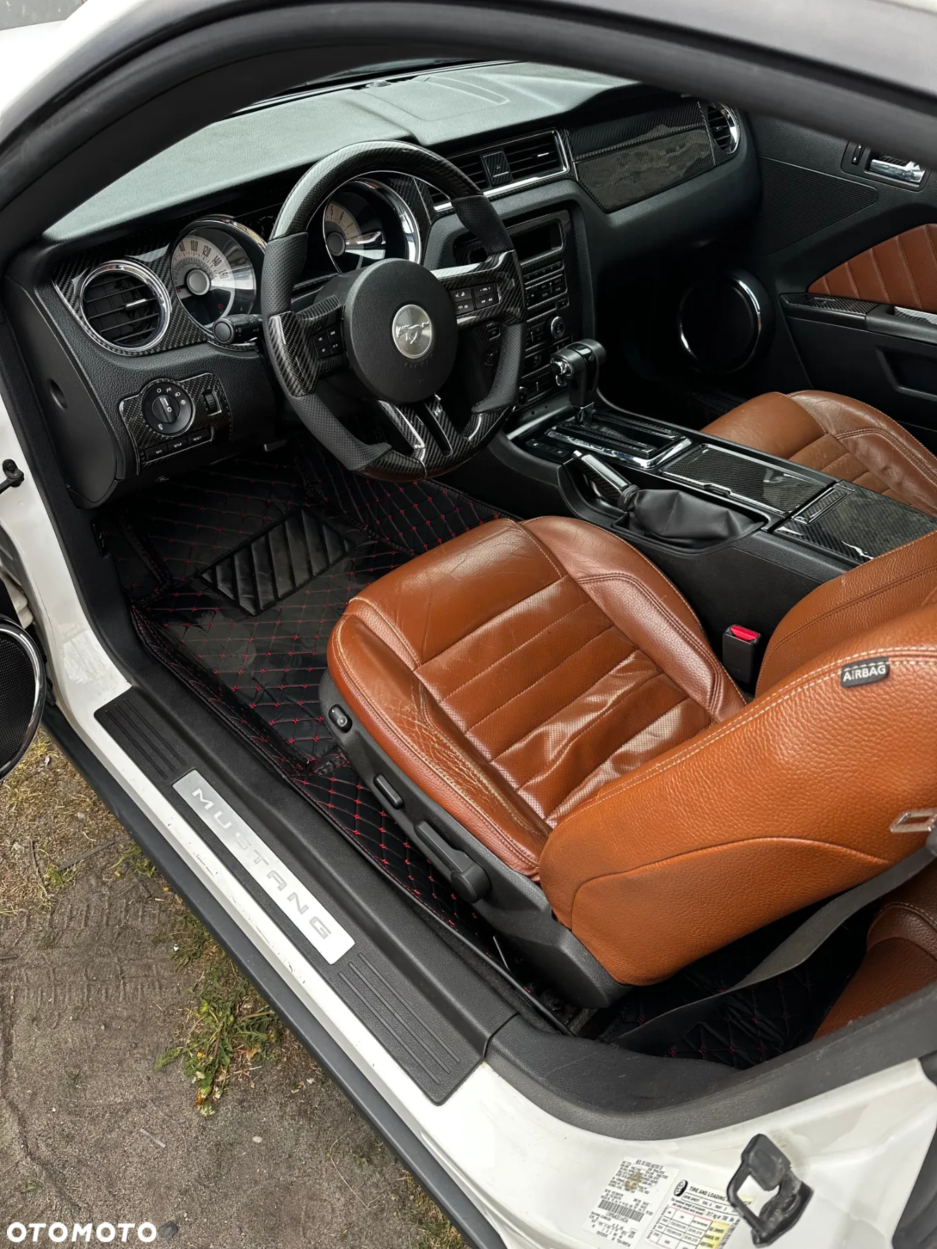 Ford Mustang 3.7 V6 Premium - 14