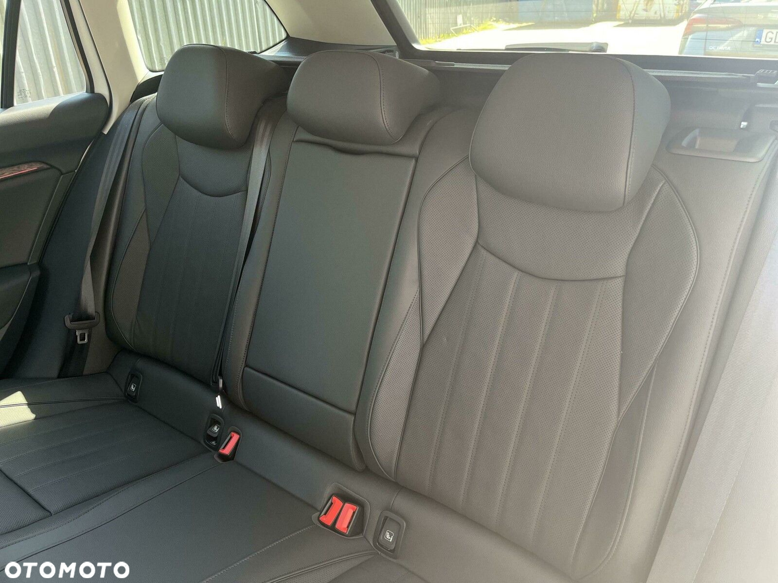Skoda Superb 1.5 TSI mHEV L&K DSG - 38