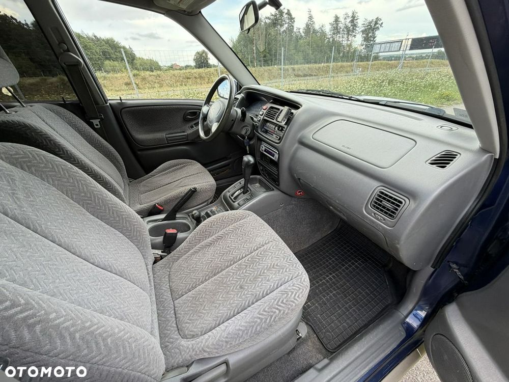 Suzuki Grand Vitara - 9