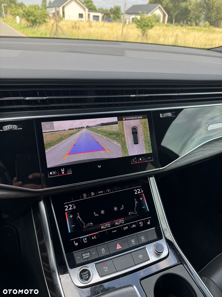 Audi Q8 55 TFSI mHEV Quattro Tiptronic - 9