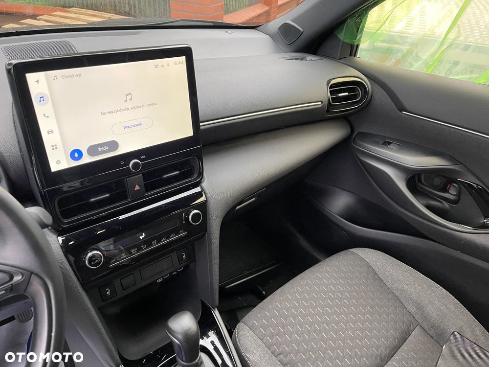 Toyota Yaris Cross Hybrid 1.5 Executive - 14