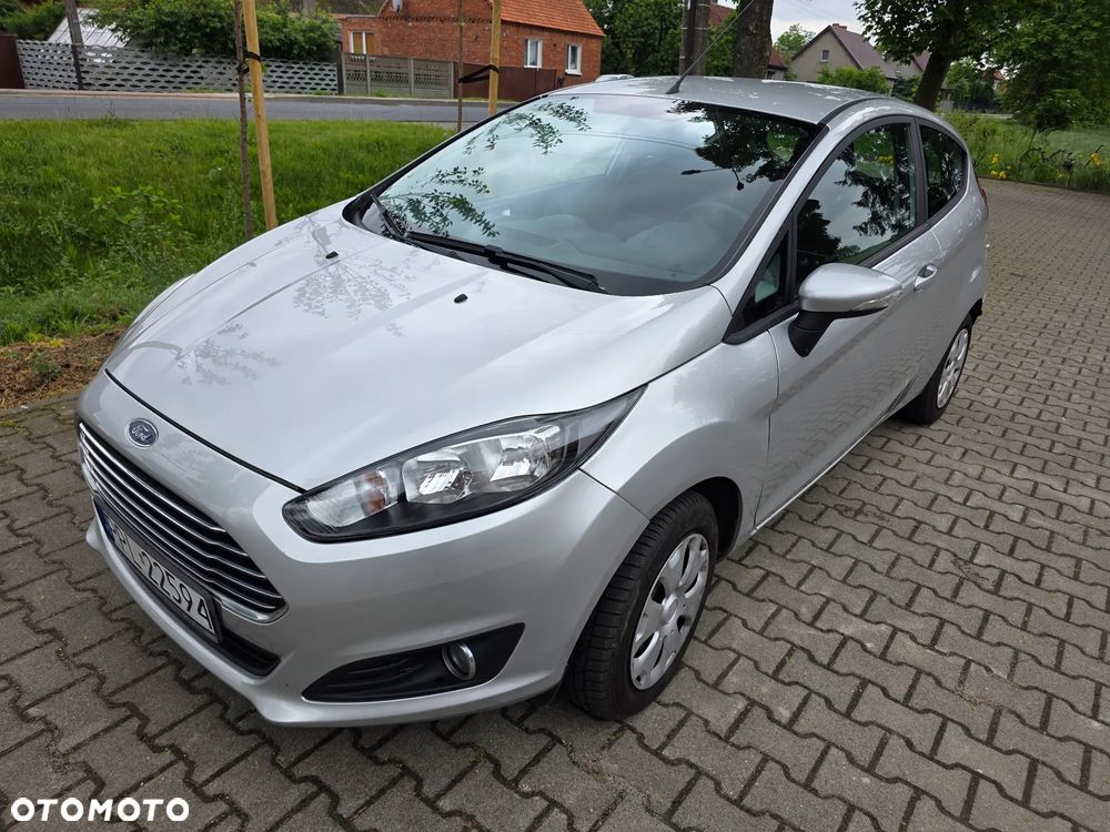 Ford Fiesta 1.0 Champions Edition - 5