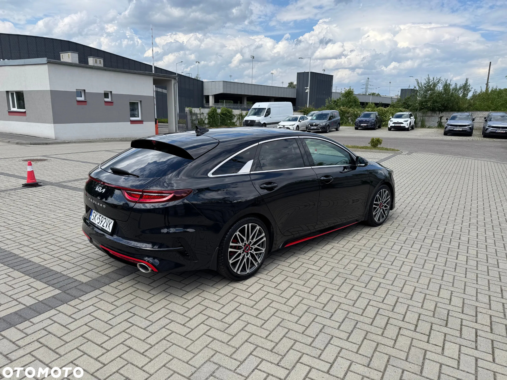 Kia ProCeed 1.6 T-GDI GT DCT - 3