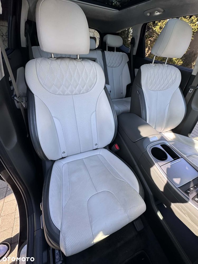 Hyundai Santa Fe - 21