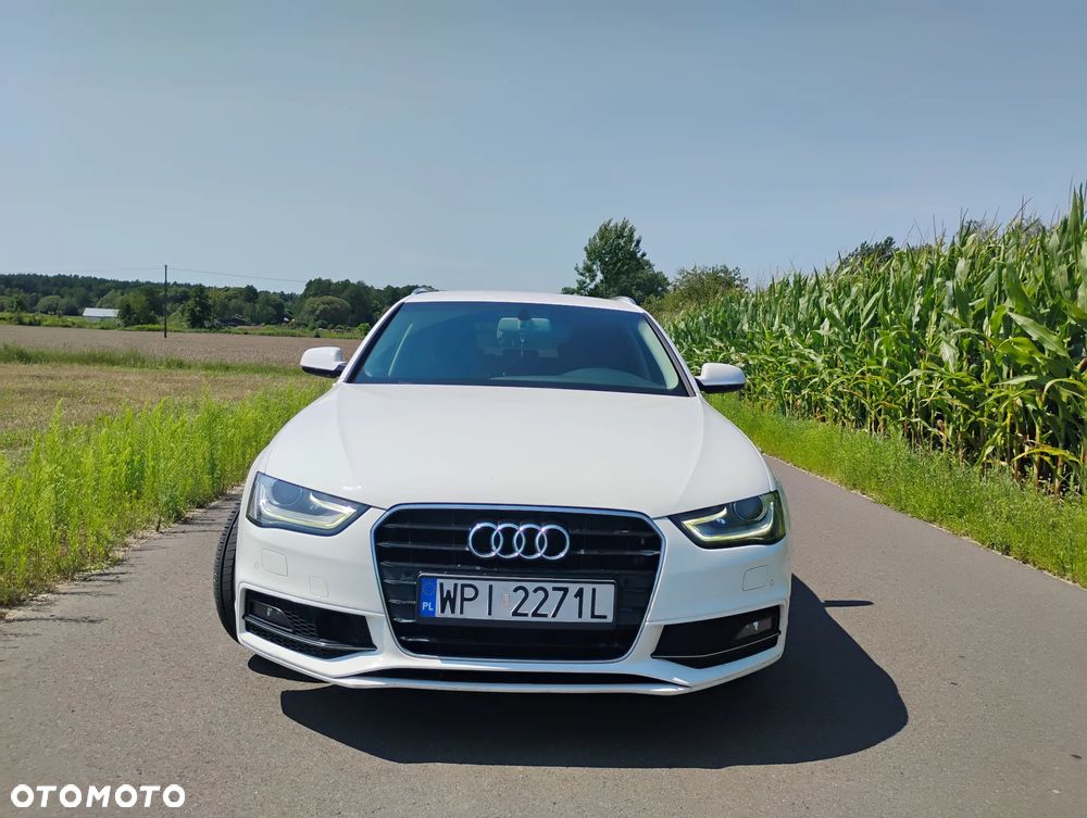 Audi A4 Avant 2.0 TDI DPF clean diesel multitronic S line Sportpaket - 4