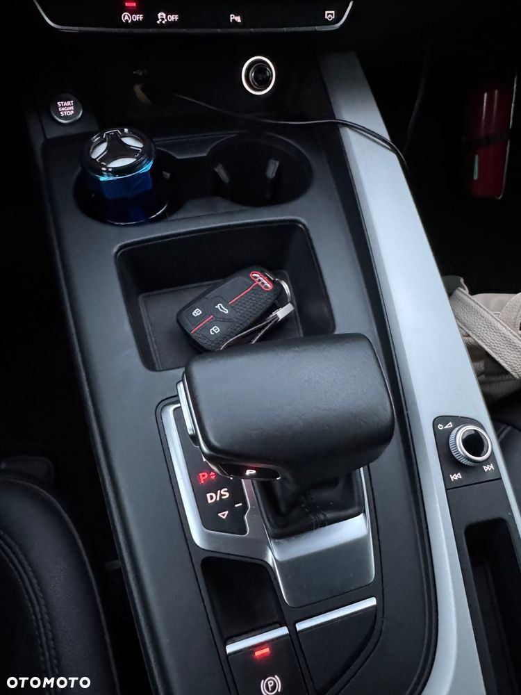 Audi A4 Avant 30 TDI S tronic - 17