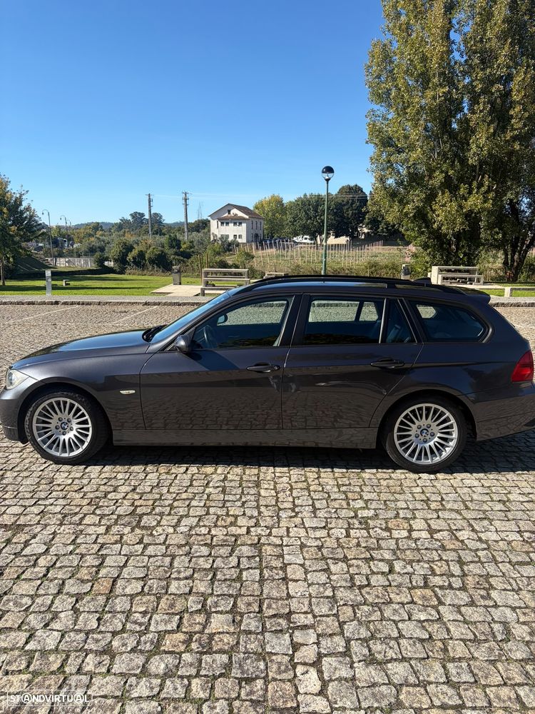 BMW 320 d Sport - 2