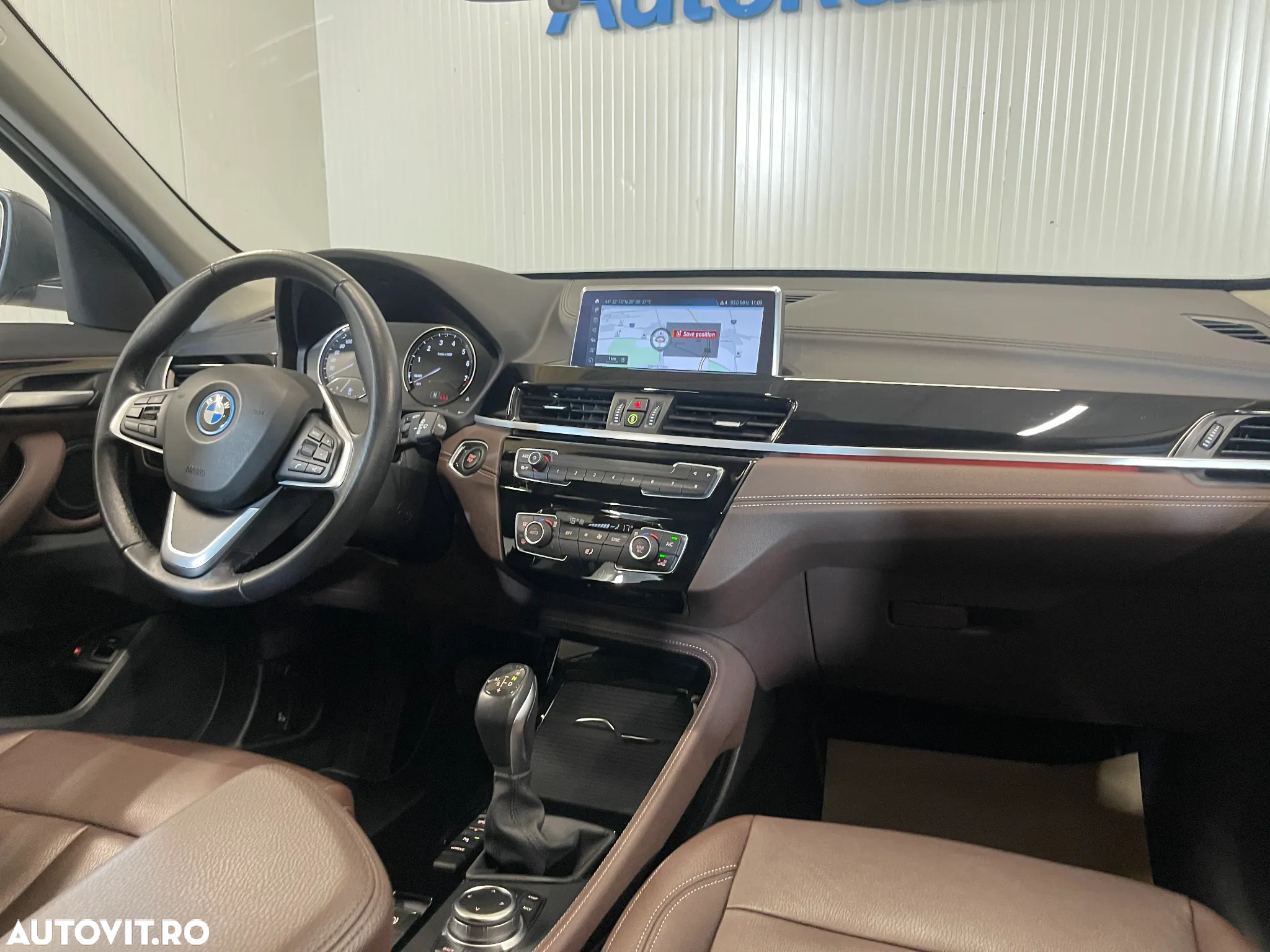 BMW X1 xDrive25e AT PHEV - 8