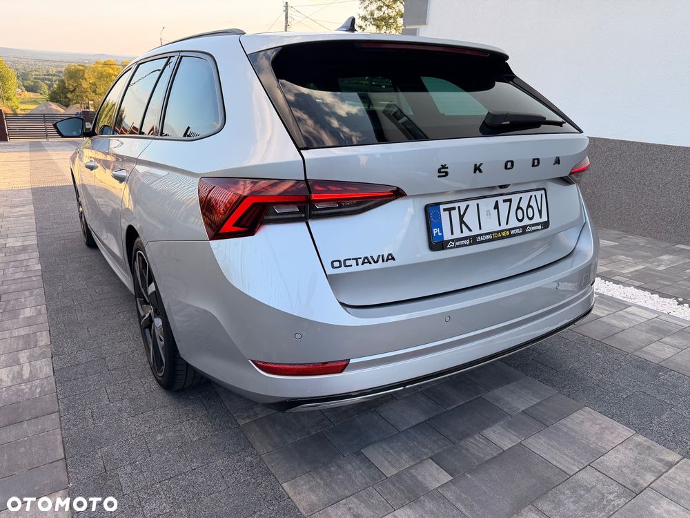 Skoda Octavia 2.0 TDI 4x4 Sportline DSG - 13