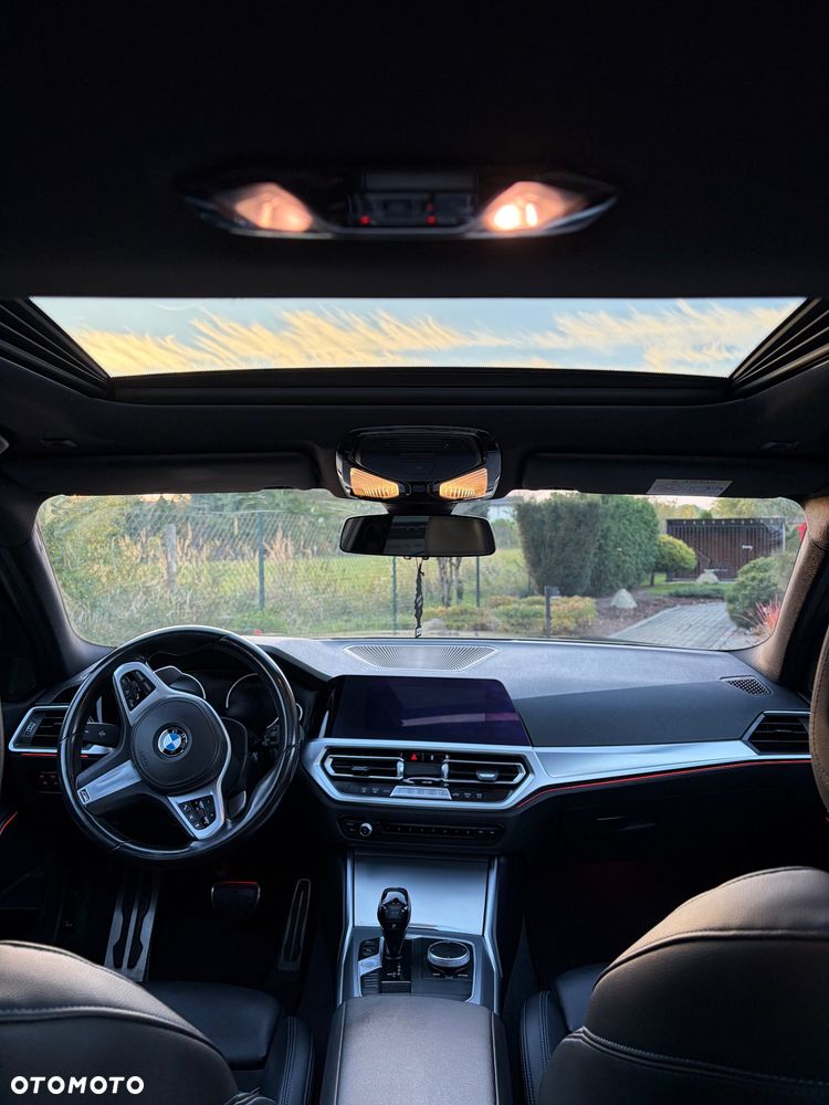 BMW Seria 3 320i M Sport sport - 13