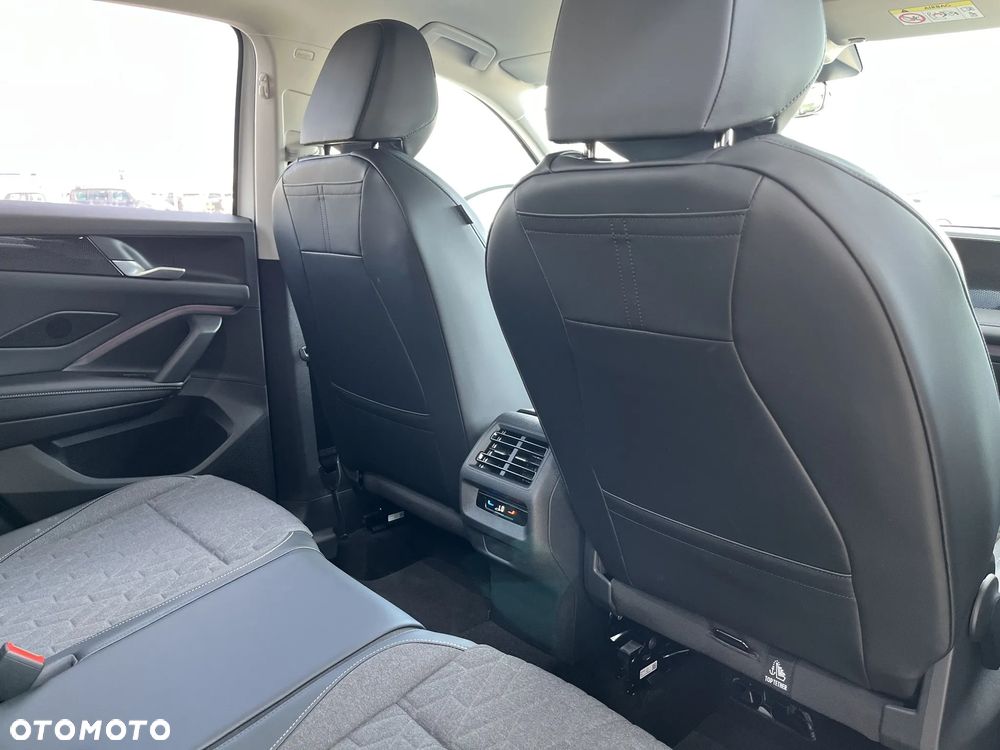 Volkswagen Tiguan 1.5 eTSI Life Plus DSG - 21