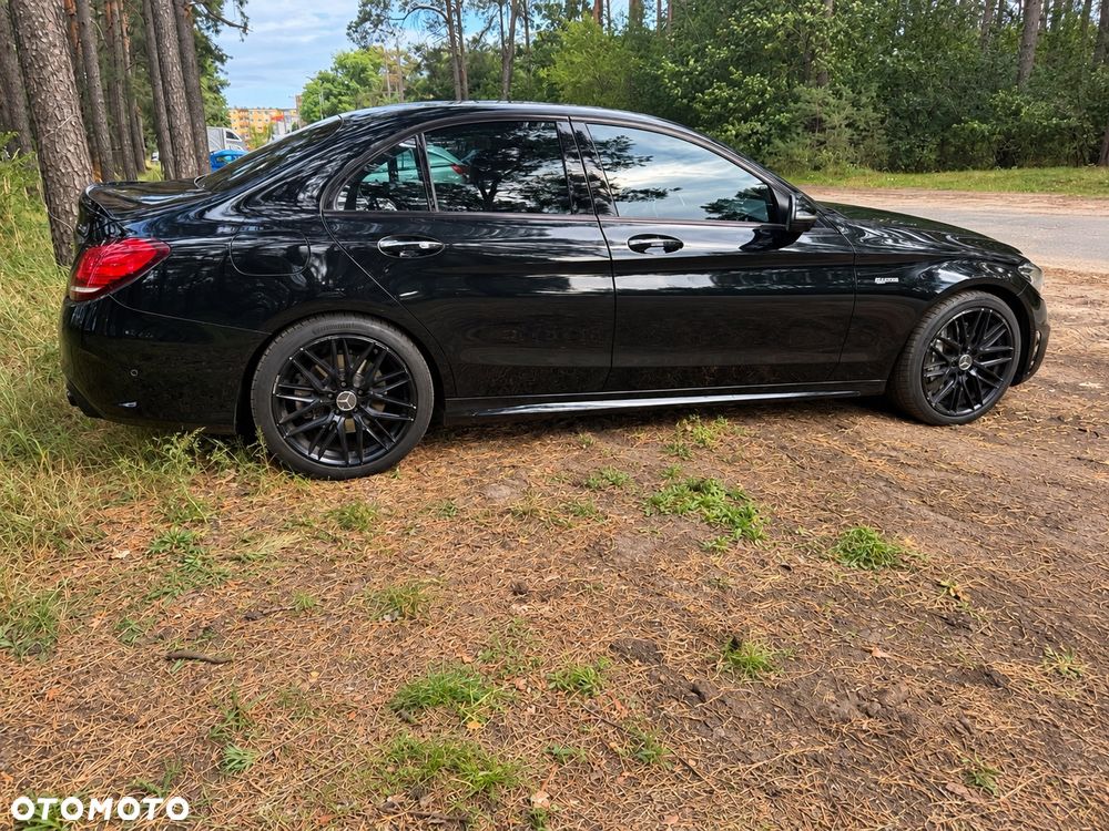 Mercedes-Benz Klasa C 43 AMG 4MATIC - 23