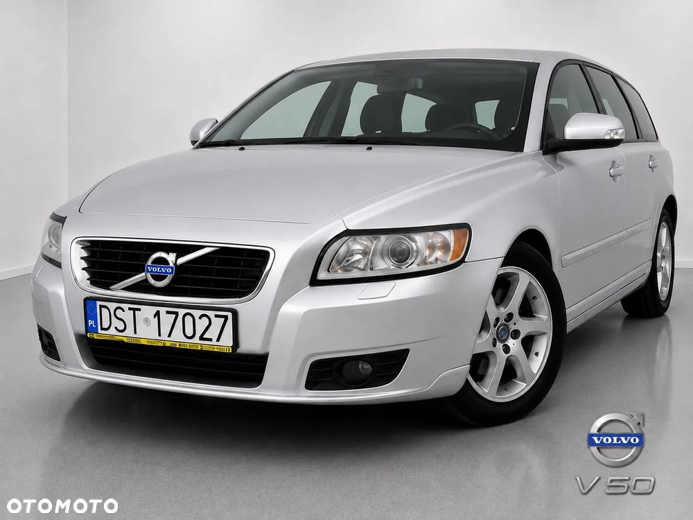 Volvo V50 - 2