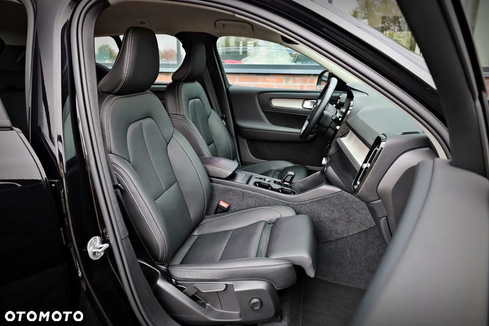 Volvo XC 40 - 20