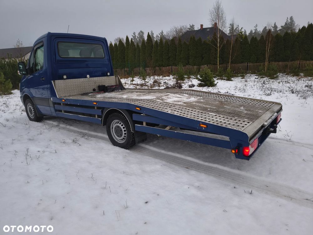 Mercedes-Benz Sprinter - 3