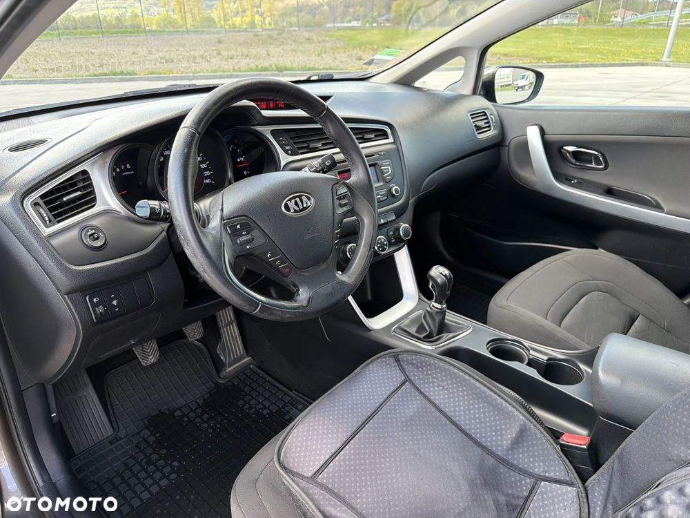 Kia Ceed 1.6 GDI M - 10