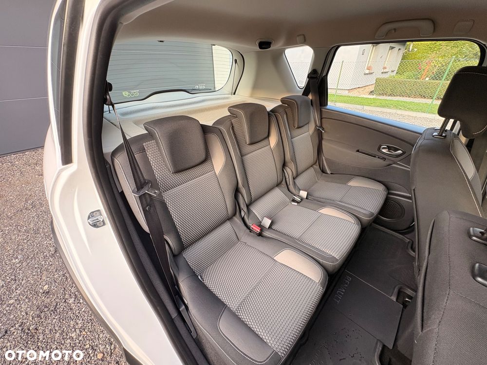 Renault Scenic Energy dCi 110 S&S Xmod Paris - 22