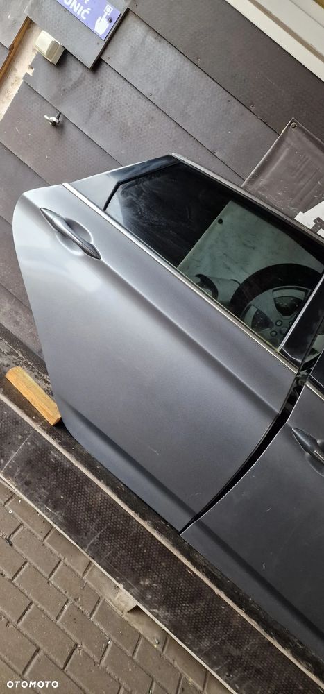 DRZWI Prawa Strona kompletne HYUNDAI I40 KOMBI T6S - 9